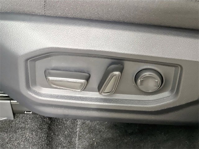 New 2026 Toyota Tundra SR5 image 12