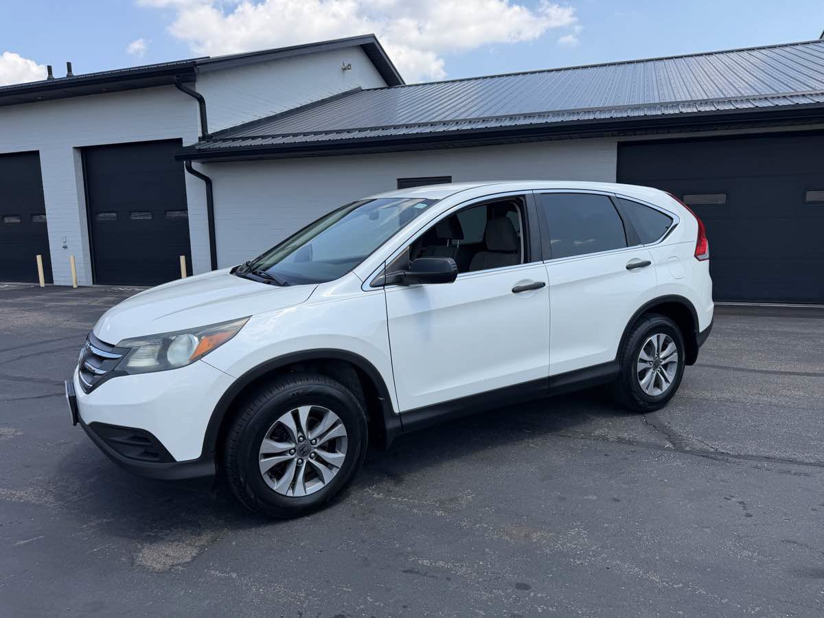 Used 2013 Honda CR-V LX image 2