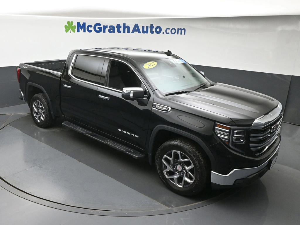Used 2022 GMC Sierra 1500 SLT w/ SLT Convenience Package image 3