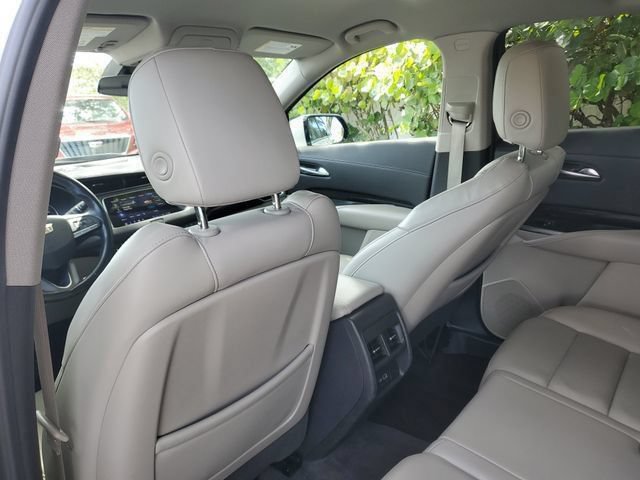 Certified 2022 Cadillac XT4 Premium Luxury w/ Safety Alert Package FWD image 15