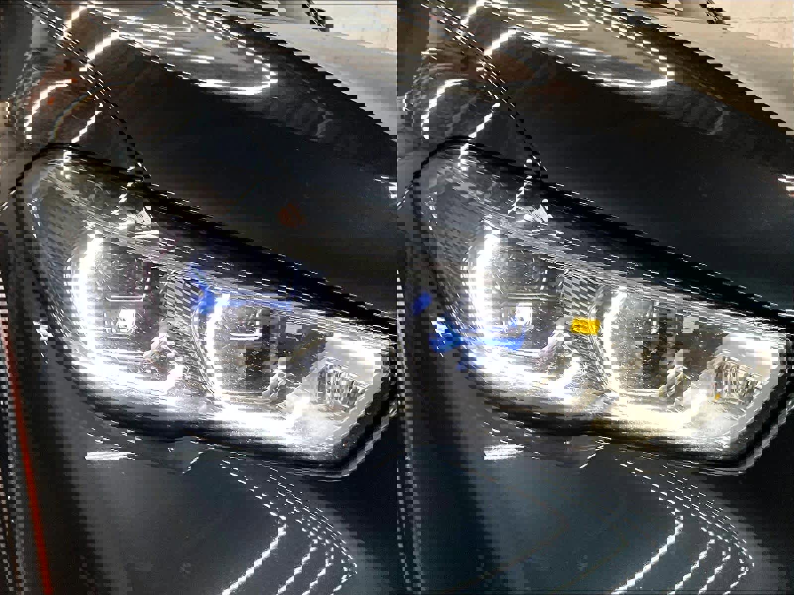 Used 2022 BMW X5 M50i w/ Executive Package image 29