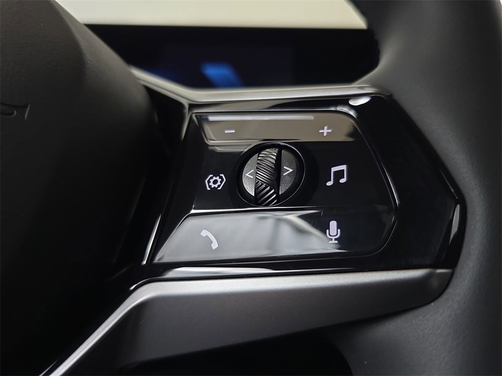 Used 2025 BMW i5 xDrive40 w/ Premium Package image 21