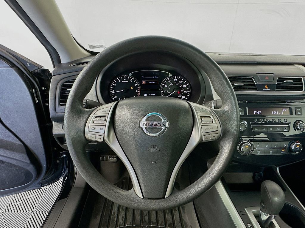 Used 2015 Nissan Altima 2.5 S w/ Sport Value Package image 11