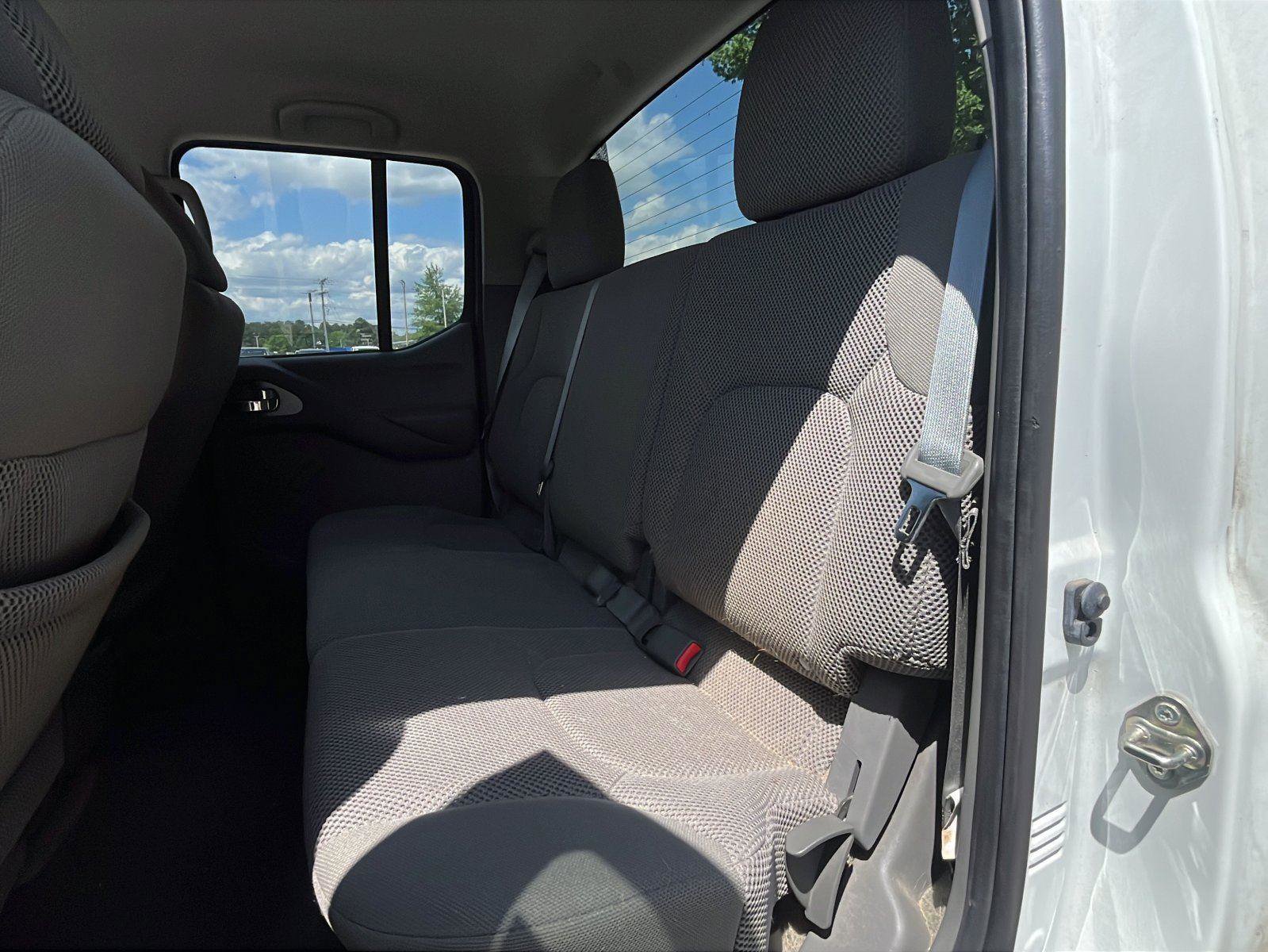 Used 2016 Nissan Frontier S AWD/4WD image 19