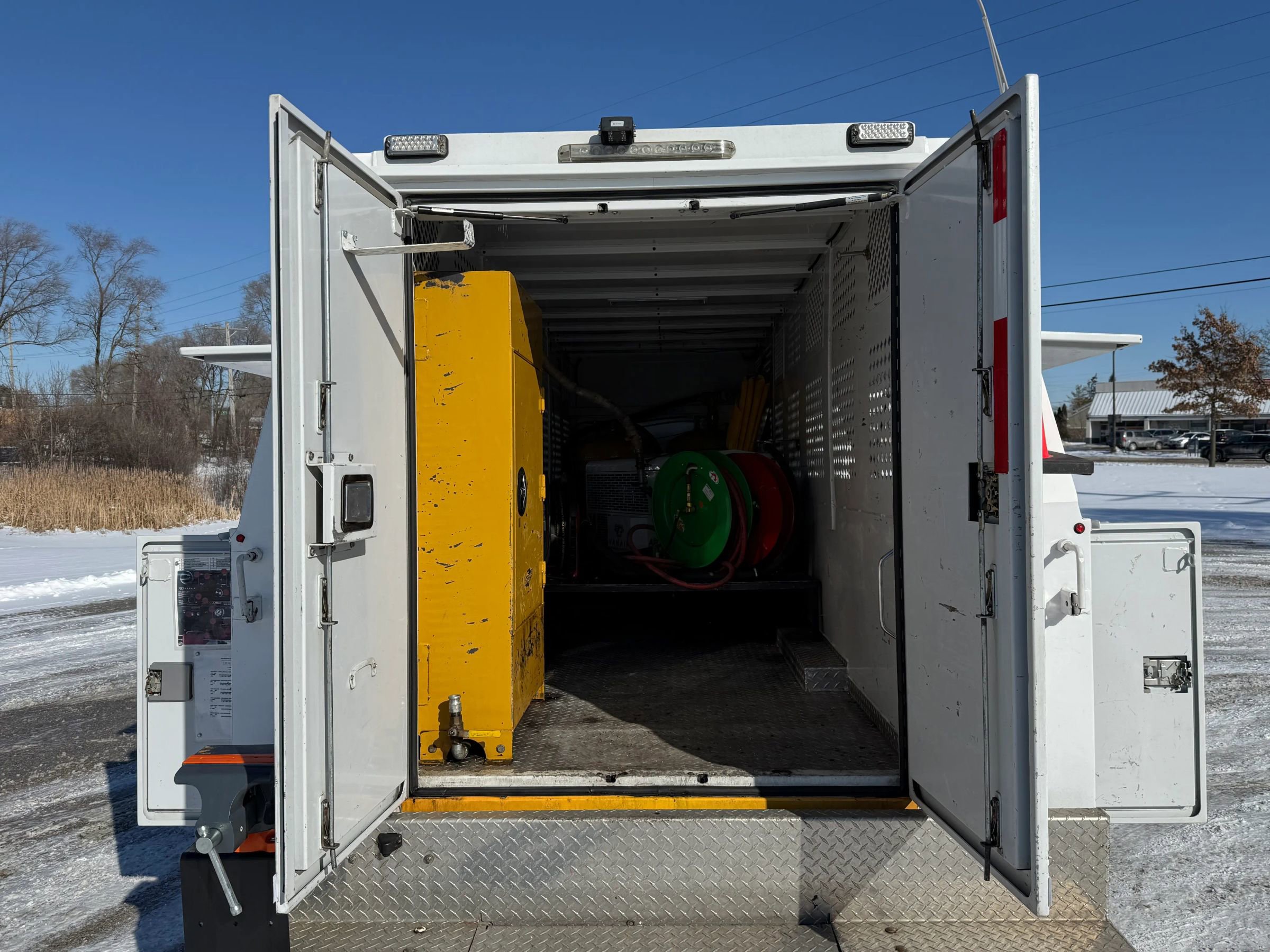 Used 2018 Mercedes-Benz Sprinter 3500 image 16