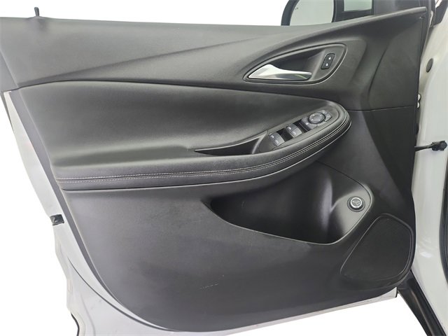 Used 2022 Buick Encore GX Select image 19