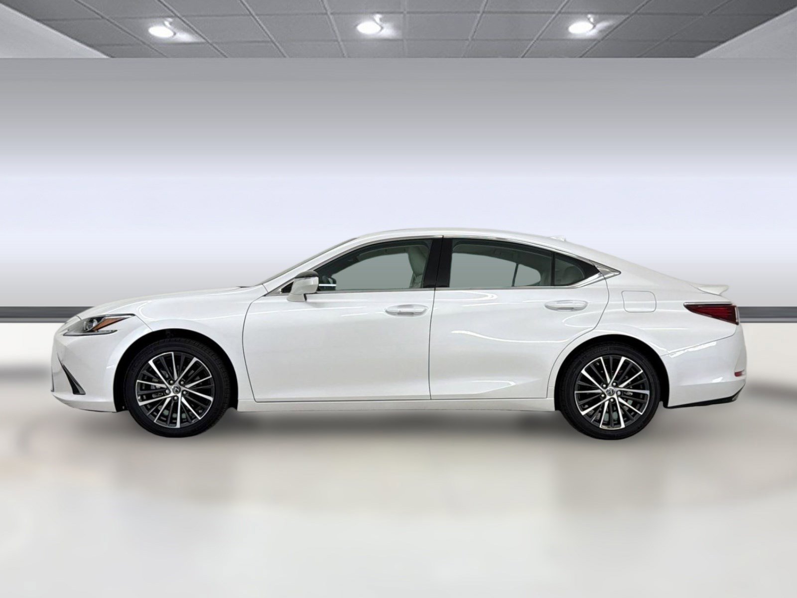 Certified 2024 Lexus ES 350 w/ Premium Package FWD image 2