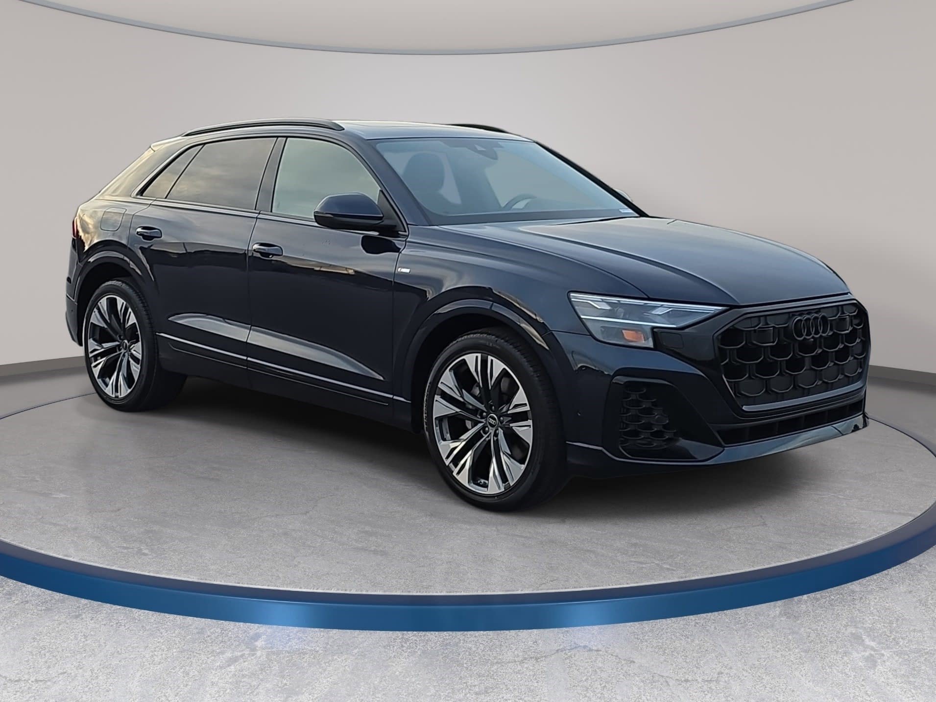 New 2026 Audi Q8 Premium Plus image 3