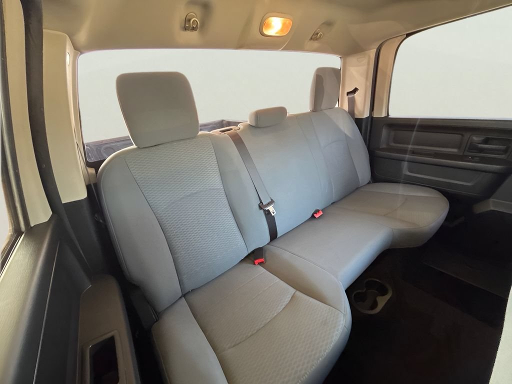 Used 2018 RAM 1500 Express RWD image 16