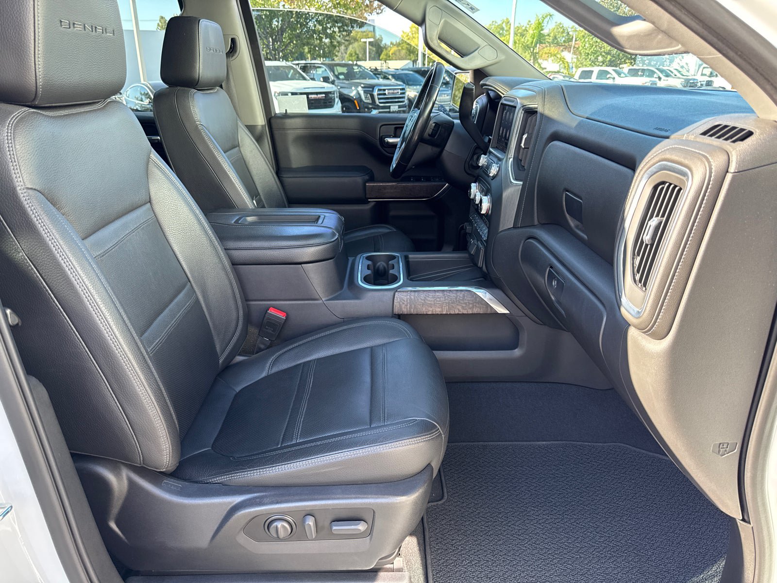 Certified 2021 GMC Sierra 1500 Denali w/ Driver Alert Package II AWD/4WD image 17