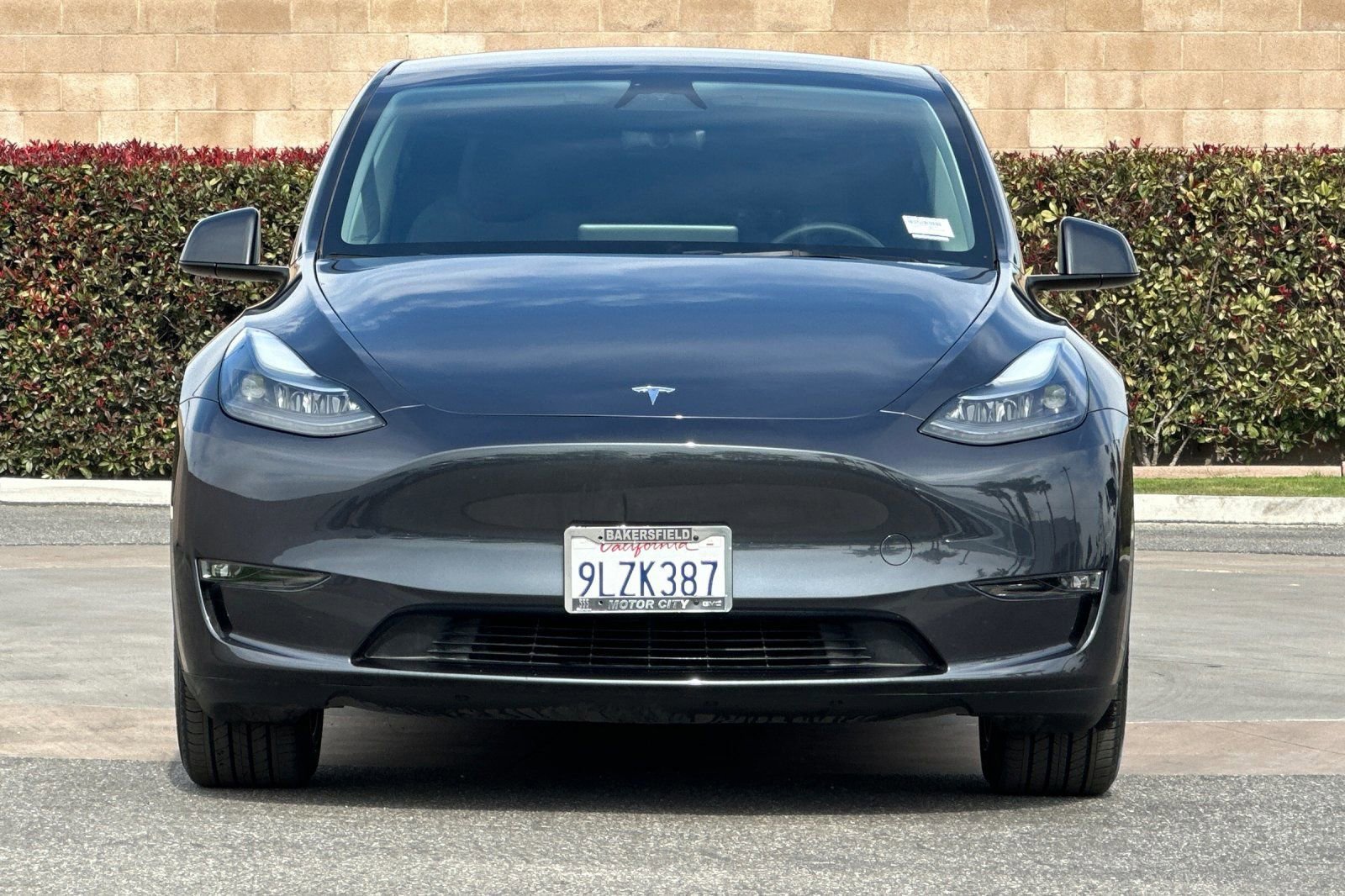 Used 2024 Tesla Model Y Long Range image 9
