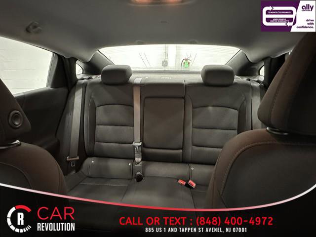 Used 2021 Chevrolet Malibu LT image 15
