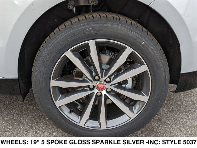 Used 2023 Jaguar F-PACE S AWD/4WD image 12