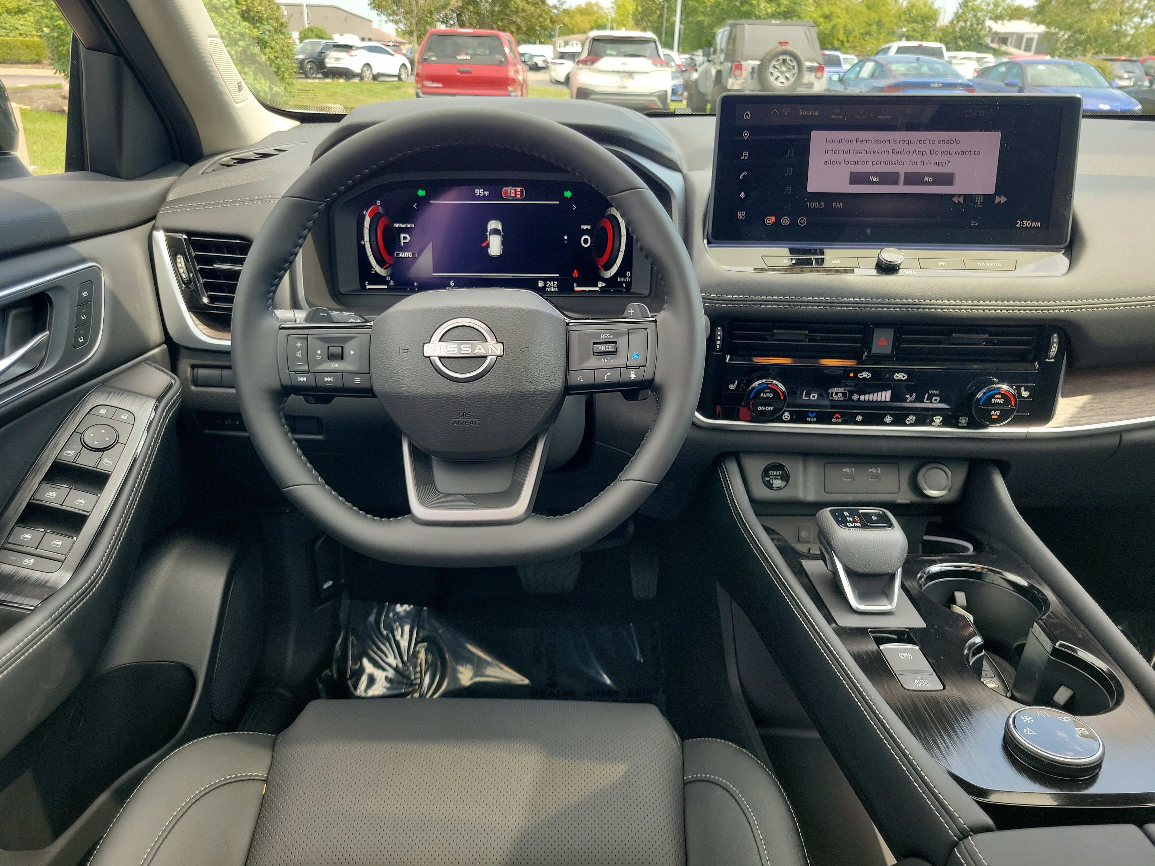 New 2026 Nissan Rogue Platinum w/ Platinum Premium Package AWD/4WD image 10