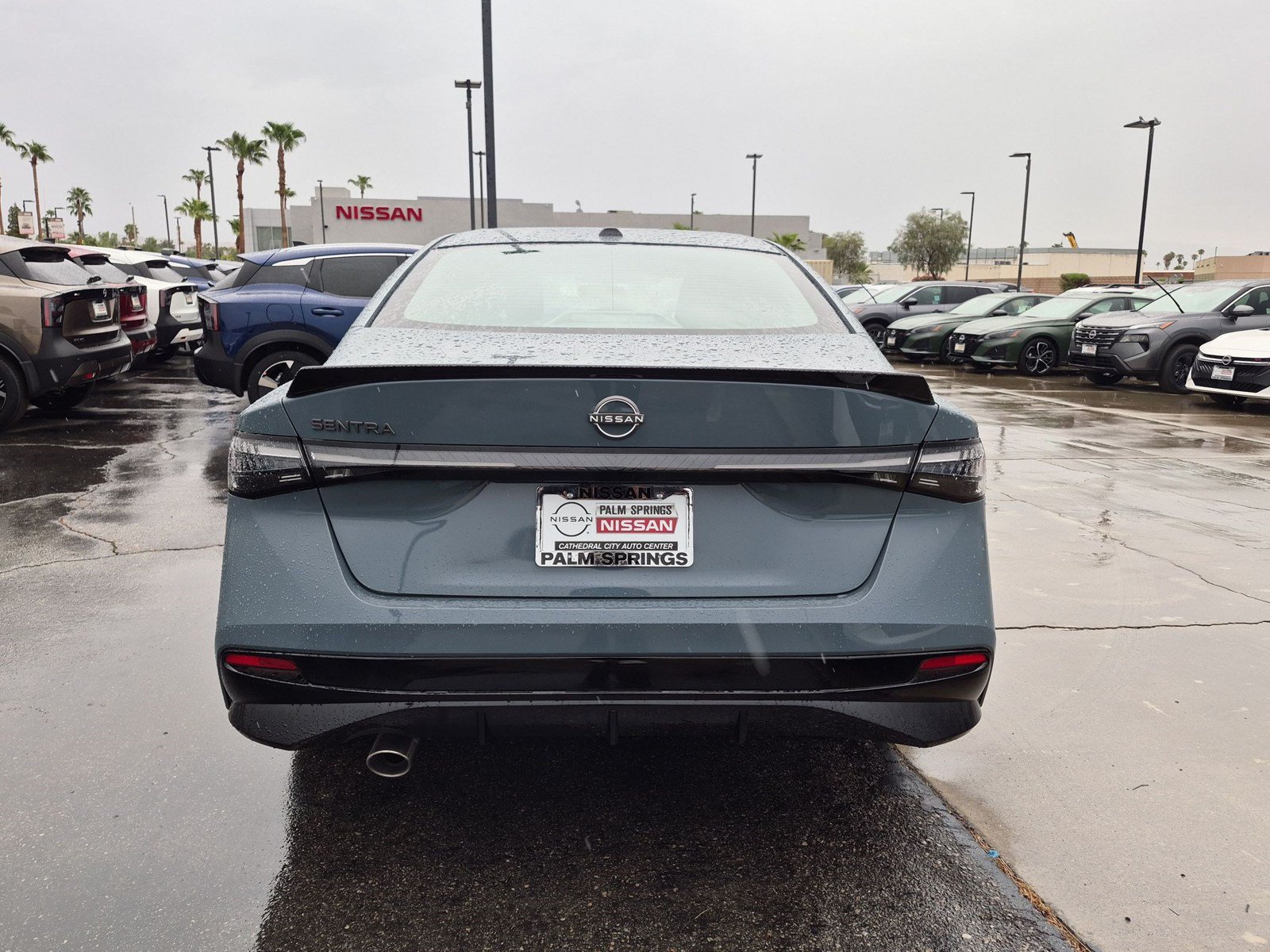 New 2027 Nissan Sentra SR w/ Floor Mat Package FWD image 4