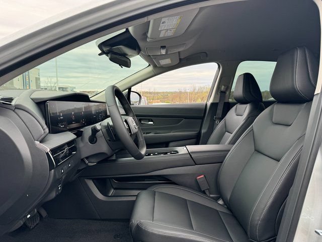 Certified 2025 Nissan Murano SV AWD/4WD image 14