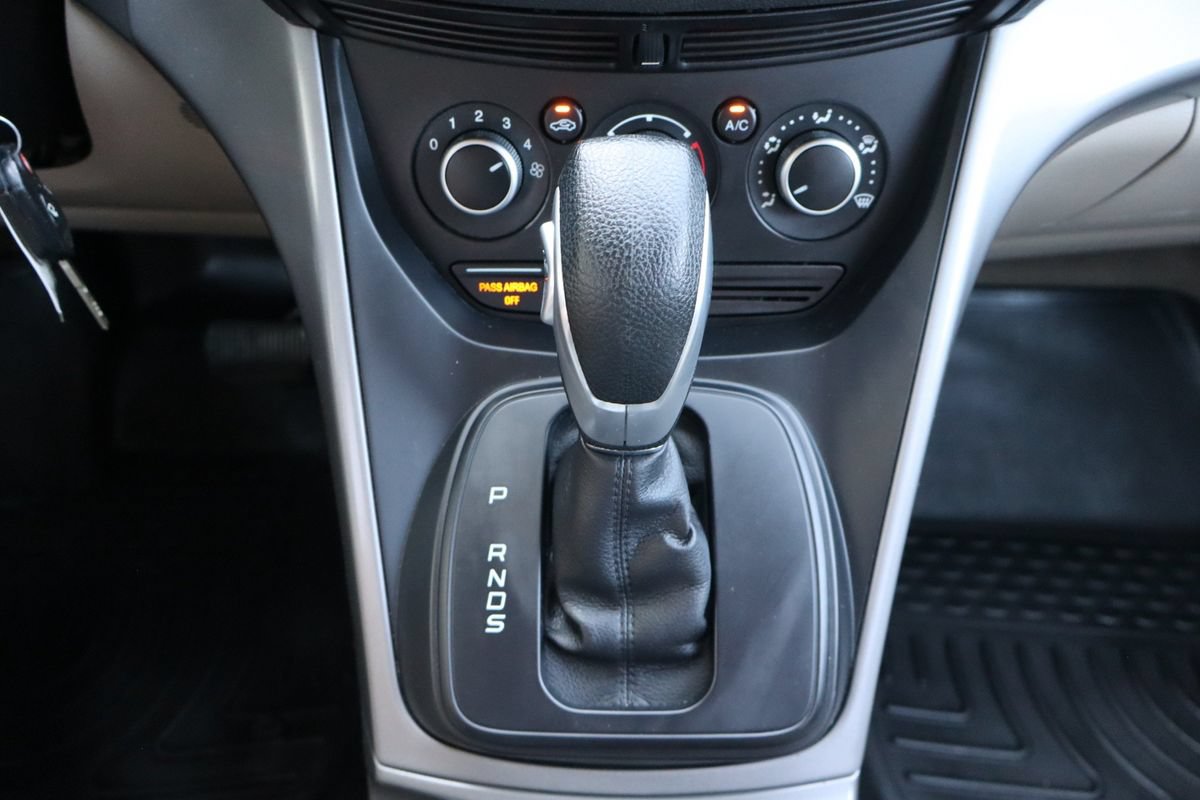 Used 2016 Ford Escape SE FWD image 35