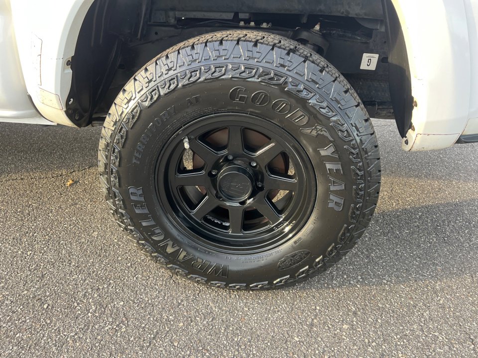 Certified 2019 Toyota Tacoma SR w/ SR Convenience Package image 23
