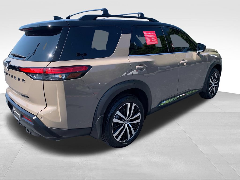 Certified 2024 Nissan Pathfinder Platinum w/ Cargo Package FWD image 6