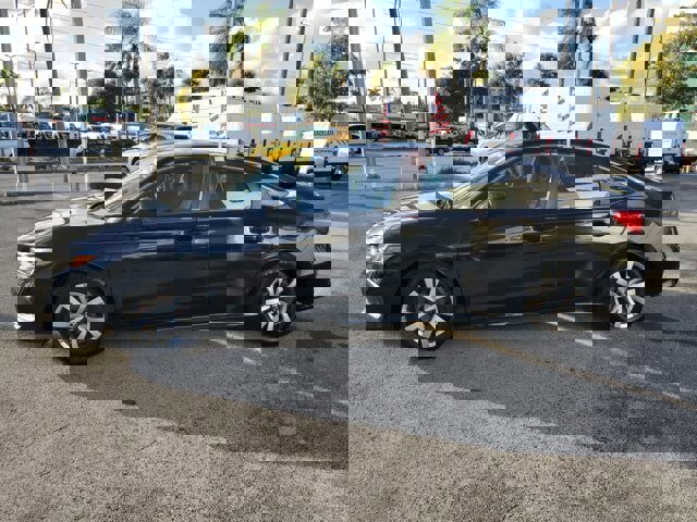 Used 2022 Honda Civic LX image 4