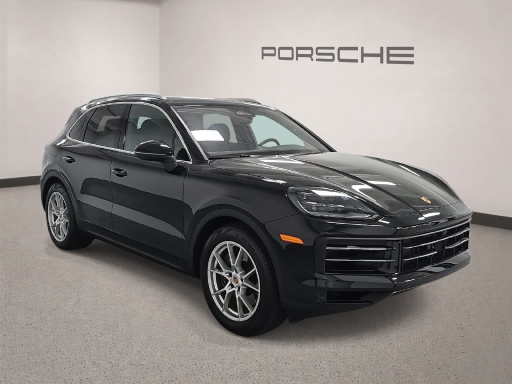 Certified 2026 Porsche Cayenne AWD/4WD image 8