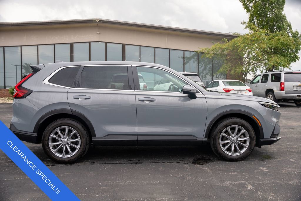 Used 2023 Honda CR-V EX-L image 9