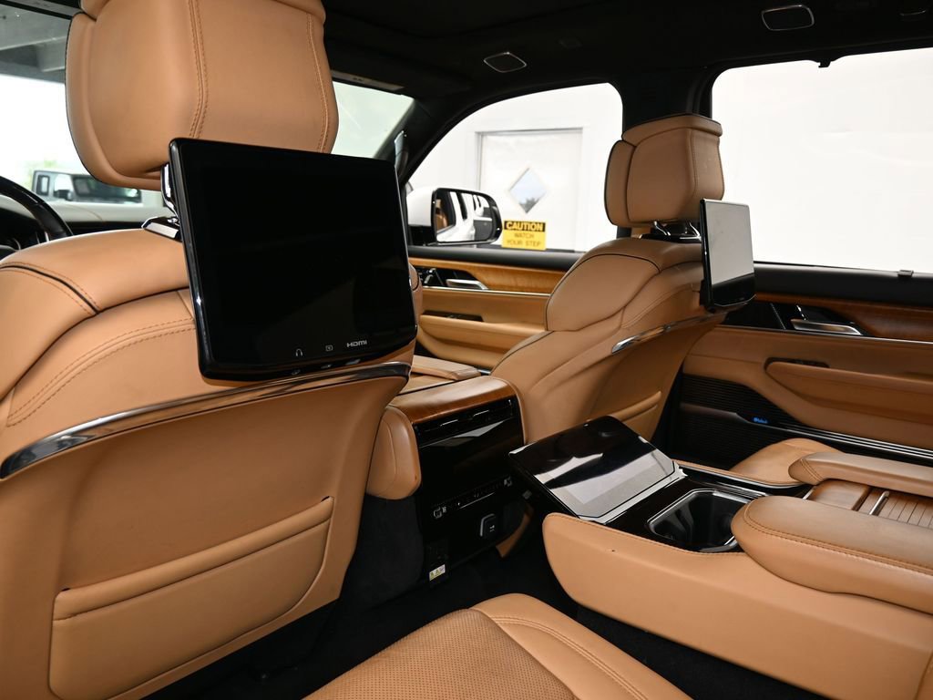Used 2022 Jeep Grand Wagoneer Series III w/ Rear Seat Video Group 1 image 42