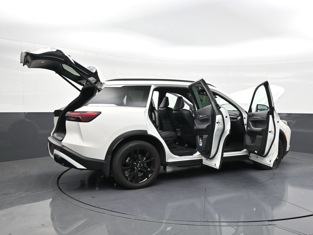 Used 2025 INFINITI QX60 Luxe w/ Black Edition FWD image 28