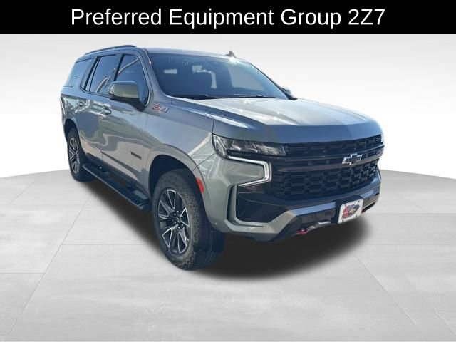 Certified 2024 Chevrolet Tahoe Z71 w/ Luxury Package AWD/4WD image 4