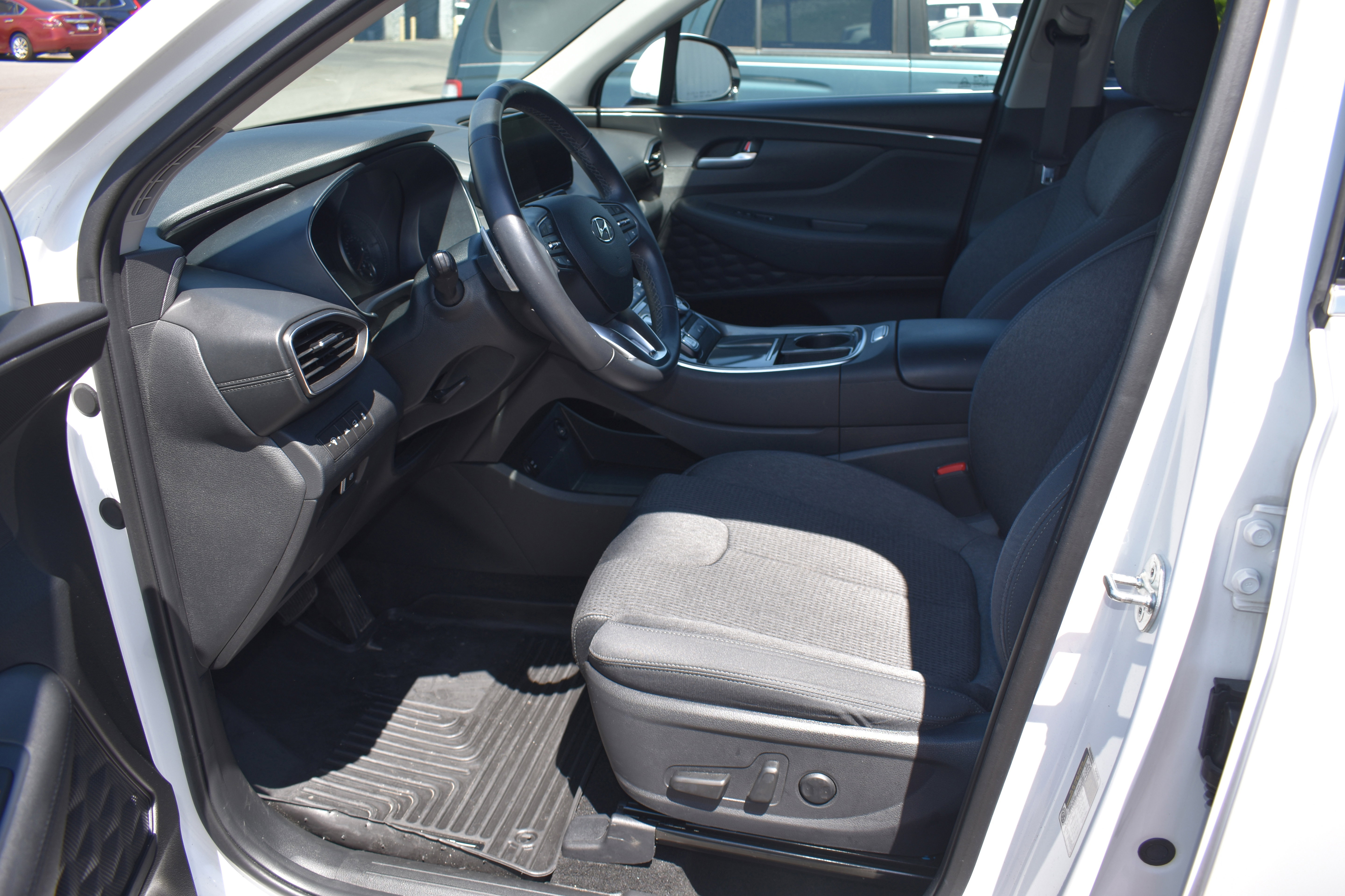 Used 2023 Hyundai Santa Fe SEL AWD/4WD image 12