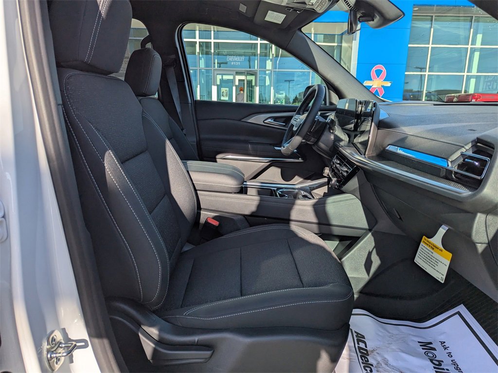 New 2026 Chevrolet Traverse LT w/ LPO, Floor Liner Package image 42