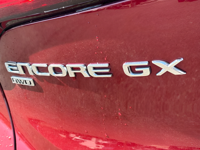 Used 2024 Buick Encore GX Preferred AWD/4WD image 18