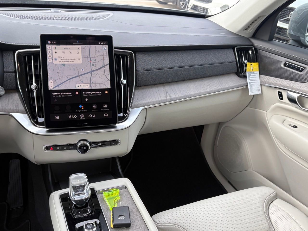 New 2026 Volvo XC90 B6 Ultra w/ Protection Package image 11