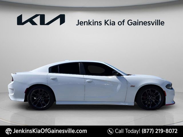 Used 2023 Dodge Charger Scat Pack w/ Technology Group RWD image 2