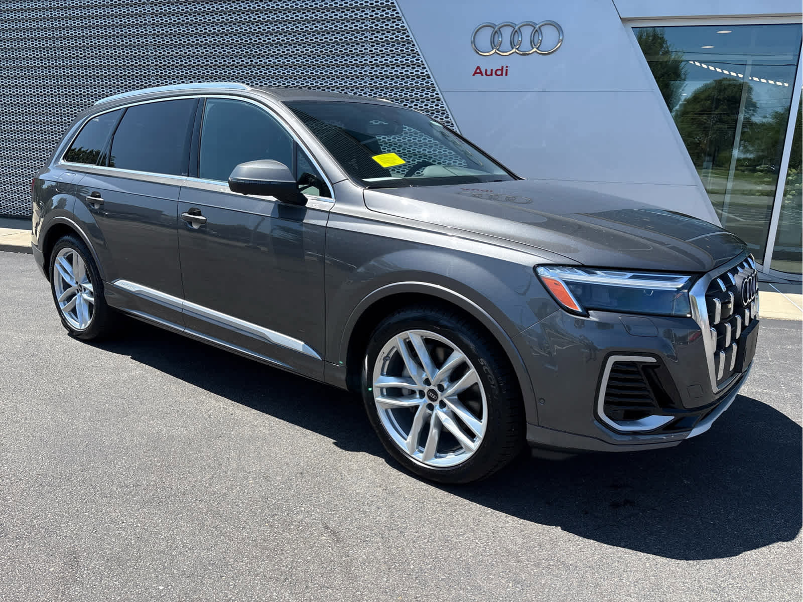 New 2025 Audi Q7 3.0T Premium Plus image 2