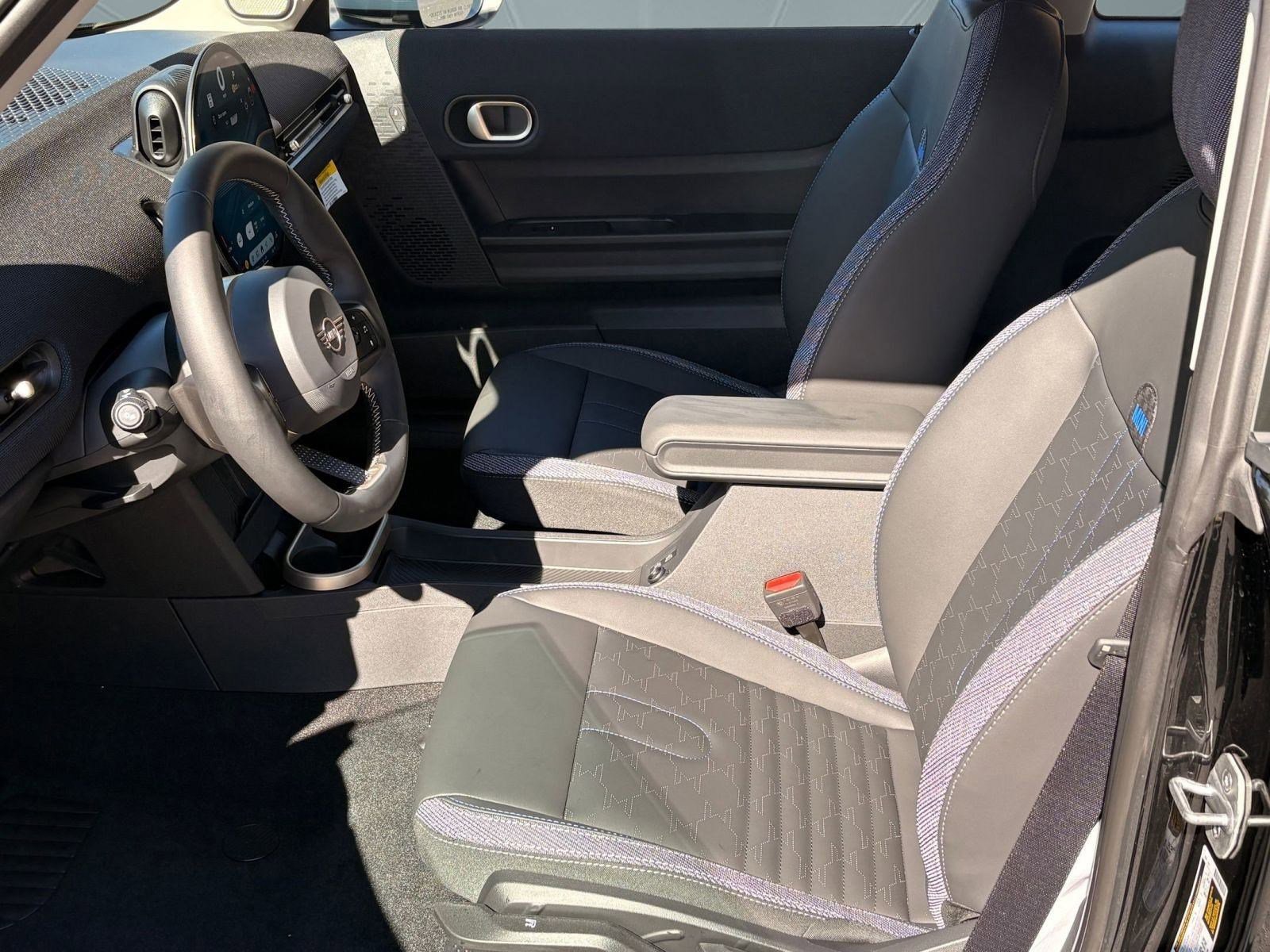 New 2026 MINI Cooper 2-Door Hardtop image 5