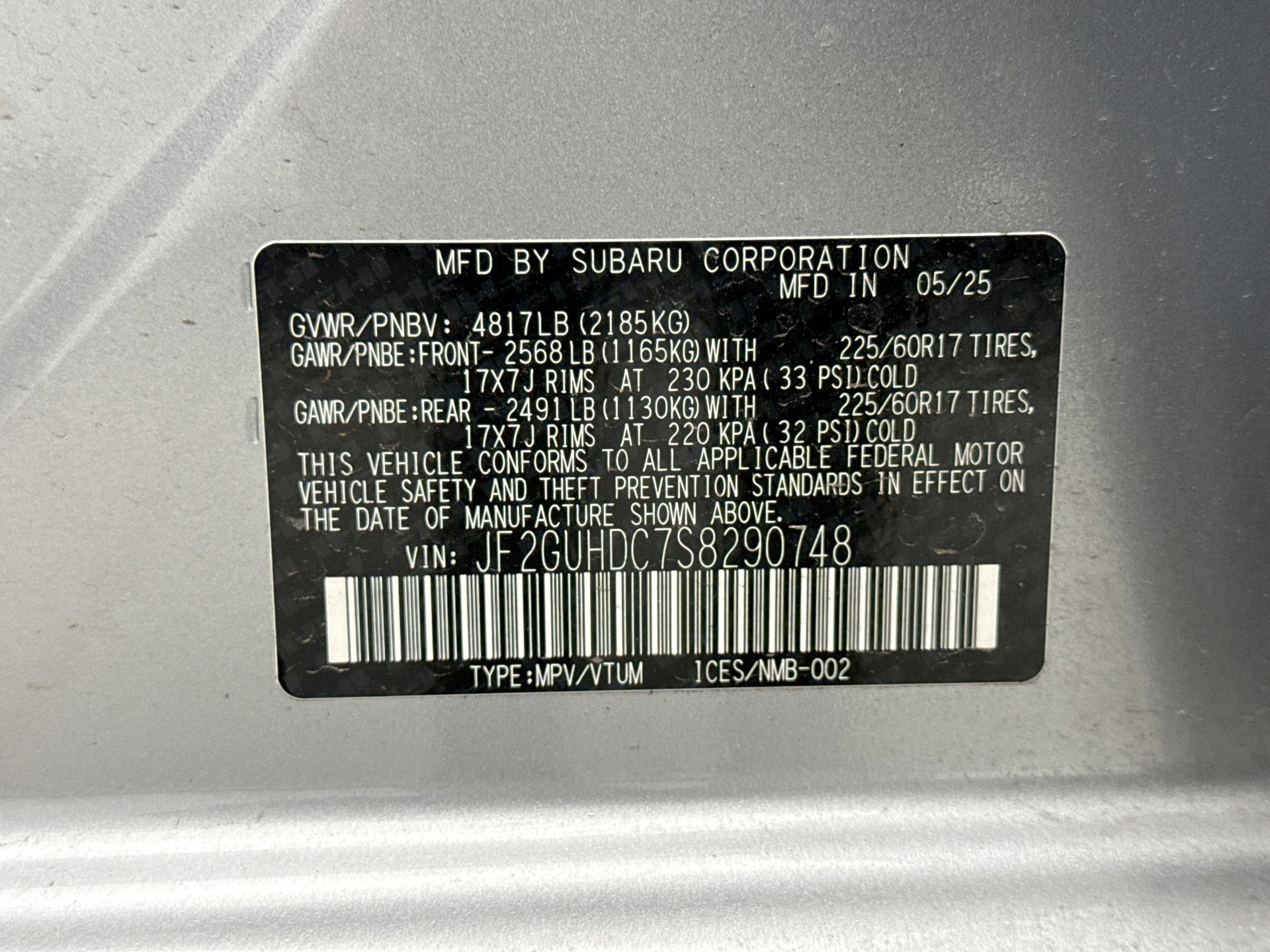 Used 2025 Subaru Crosstrek 2.0i Premium image 12