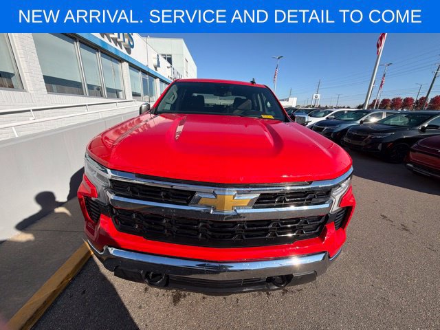 Certified 2024 Chevrolet Silverado 1500 LT AWD/4WD image 3