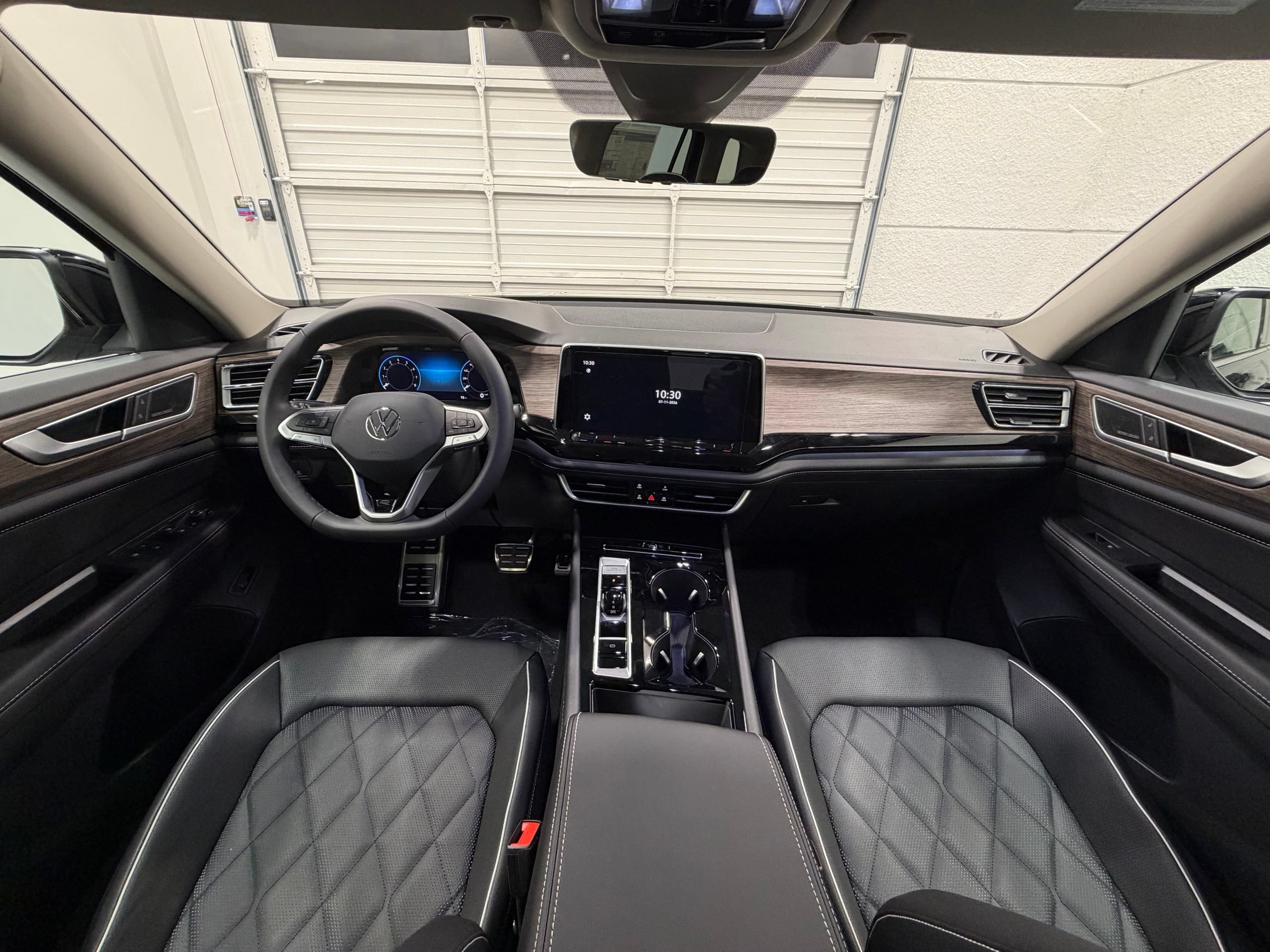 New 2026 Volkswagen Atlas SEL Premium R-Line AWD/4WD image 35