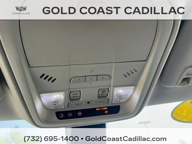 Used 2017 Cadillac XT5 Luxury w/ Driver Awareness Package FWD image 23
