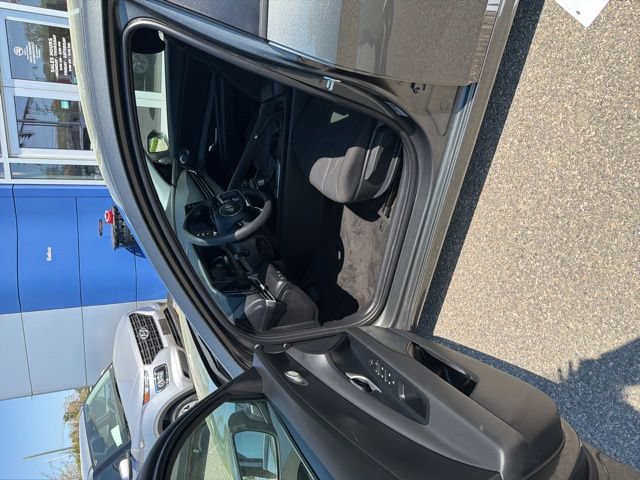 Certified 2026 Hyundai Elantra SE w/ Cargo Package FWD image 10