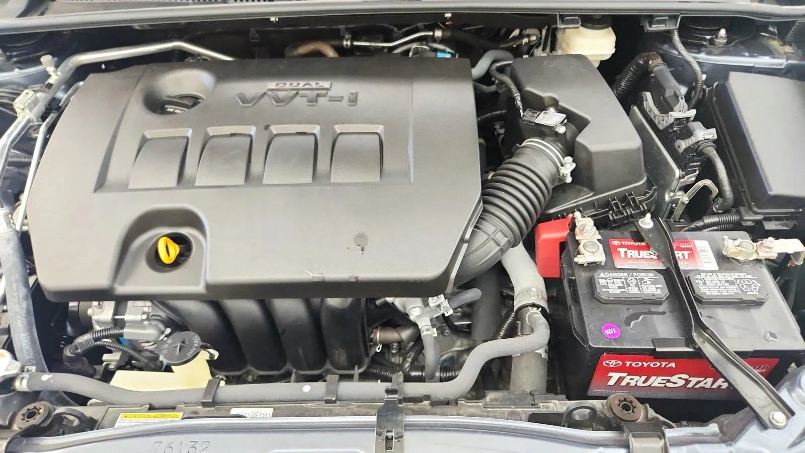 Used 2018 Toyota Corolla SE w/ SE Premium Package FWD image 37