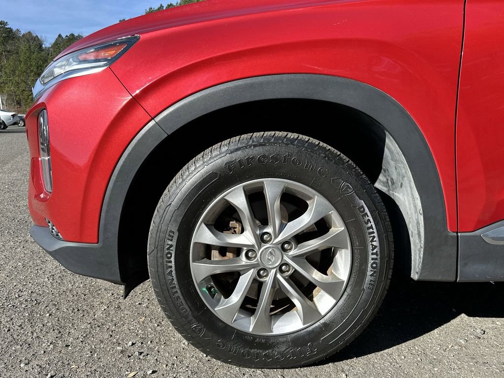 Used 2019 Hyundai Santa Fe SE image 19