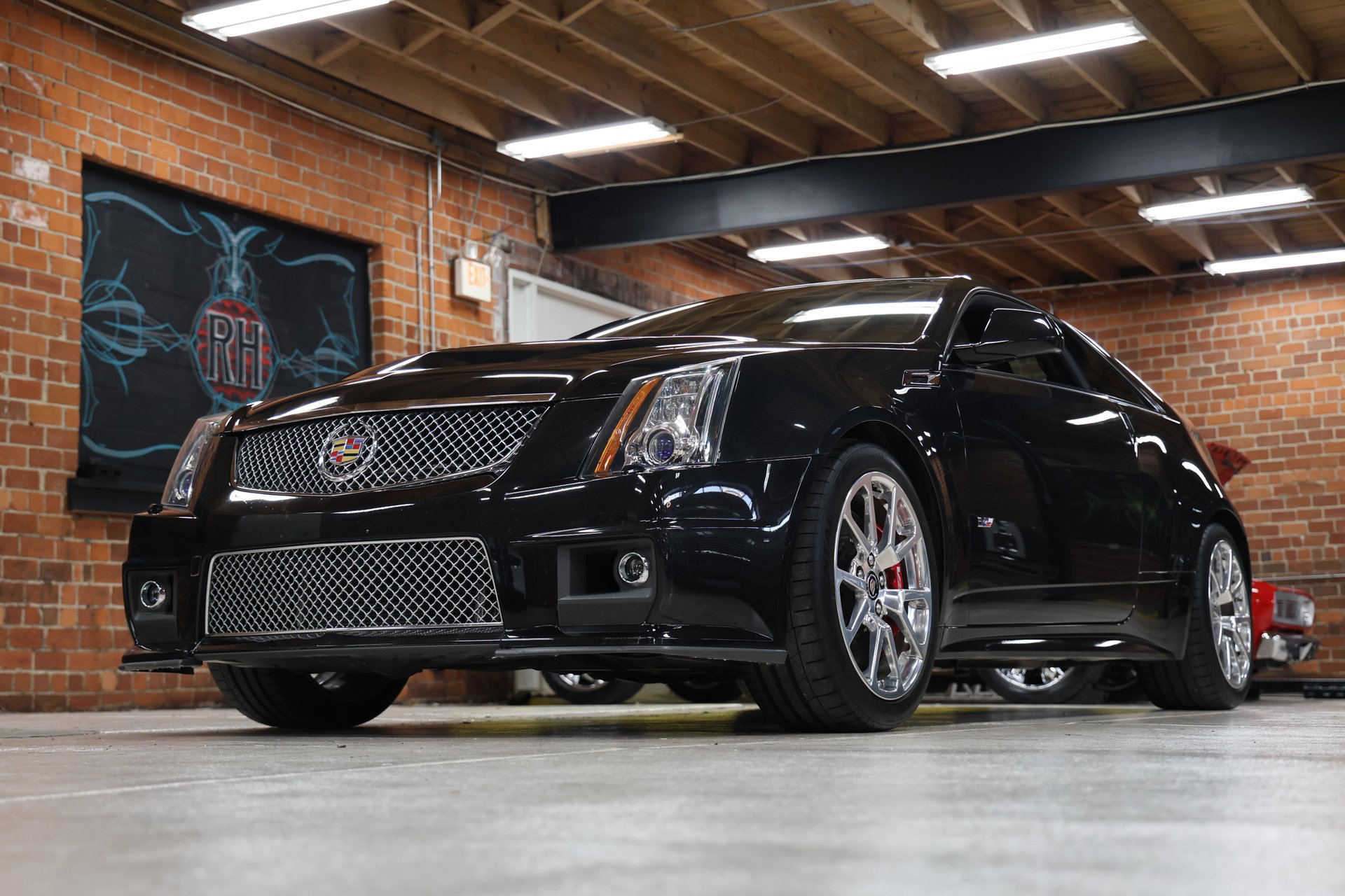 Used 2014 Cadillac CTS V w/ Wood Trim Package image 4