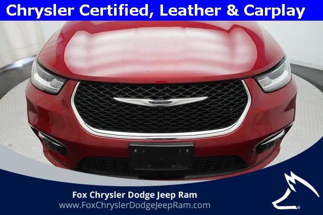 Certified 2024 Chrysler Pacifica Touring-L image 21