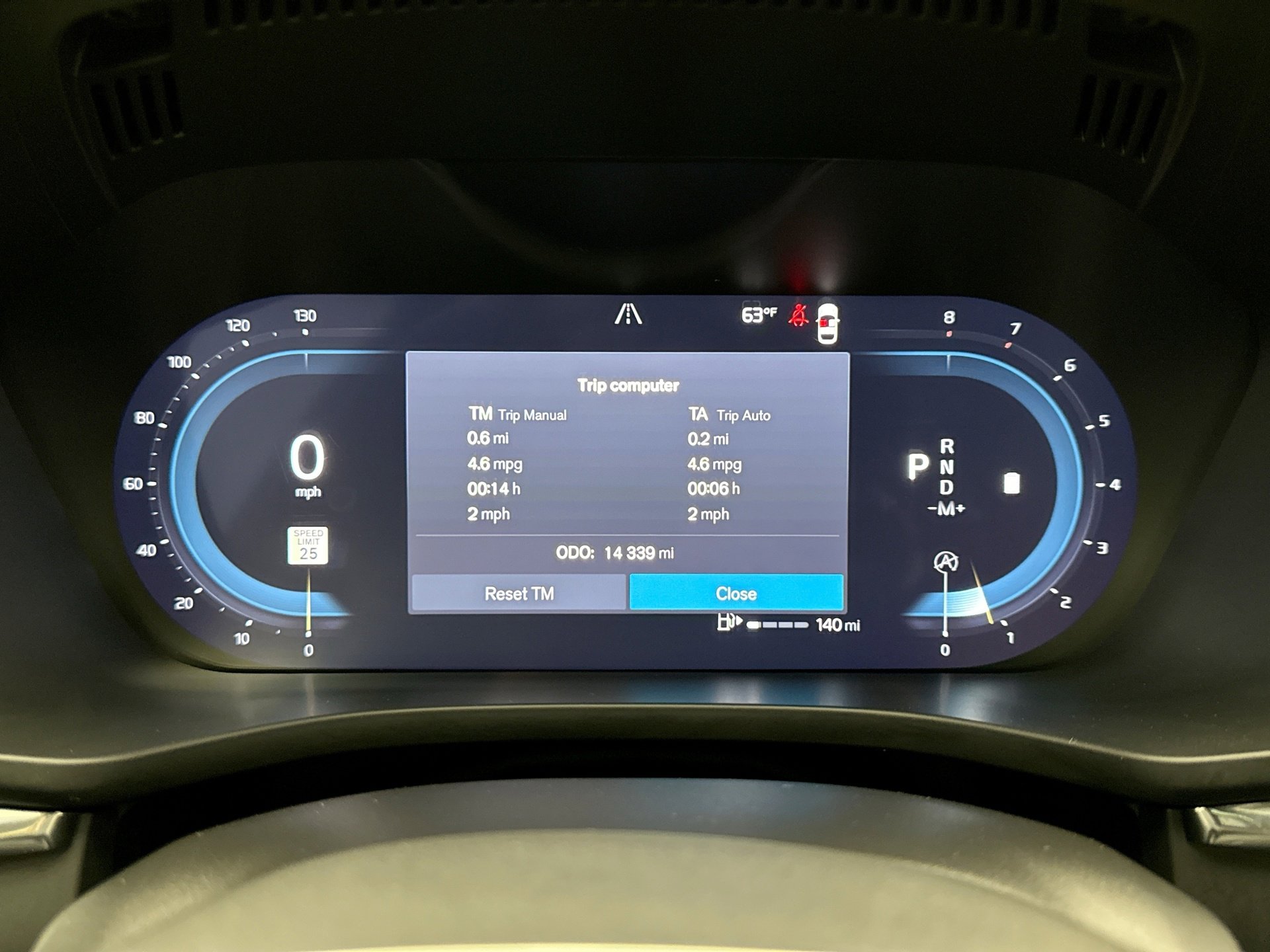 Used 2025 Volvo XC60 B5 Core image 13