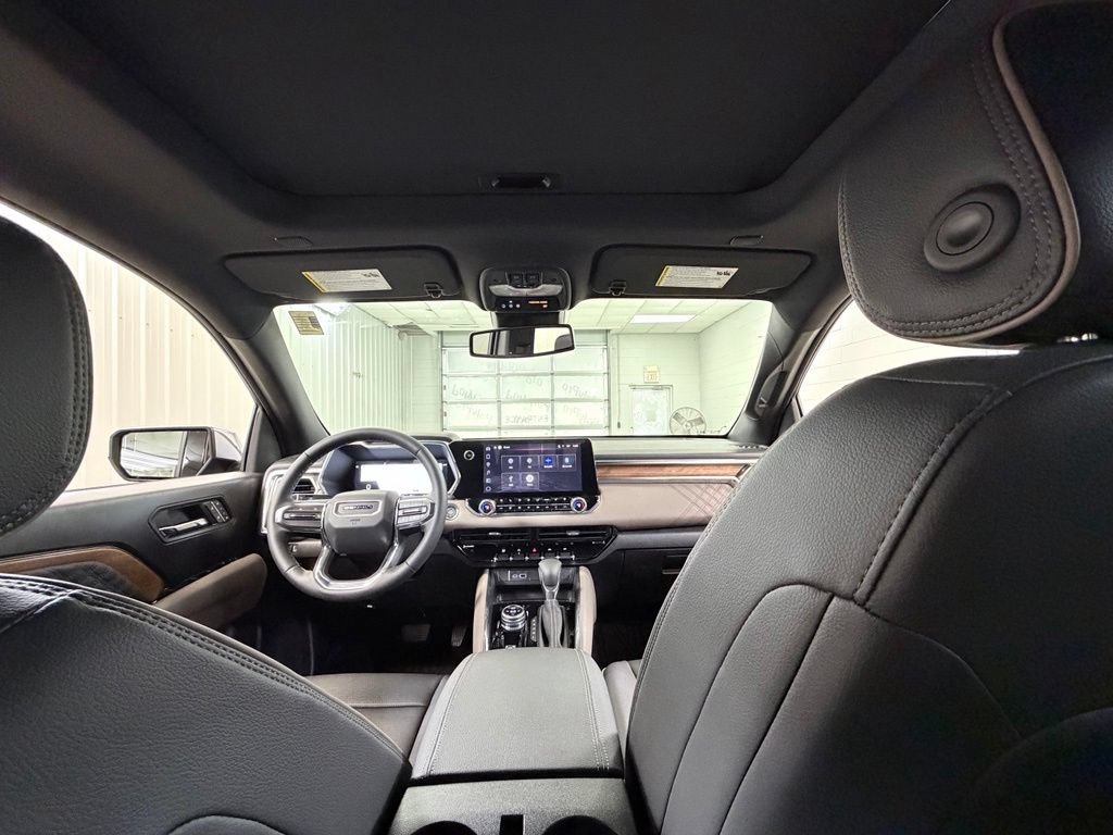 New 2026 GMC Canyon Denali w/ LPO, Denali Black Edition AWD/4WD image 26