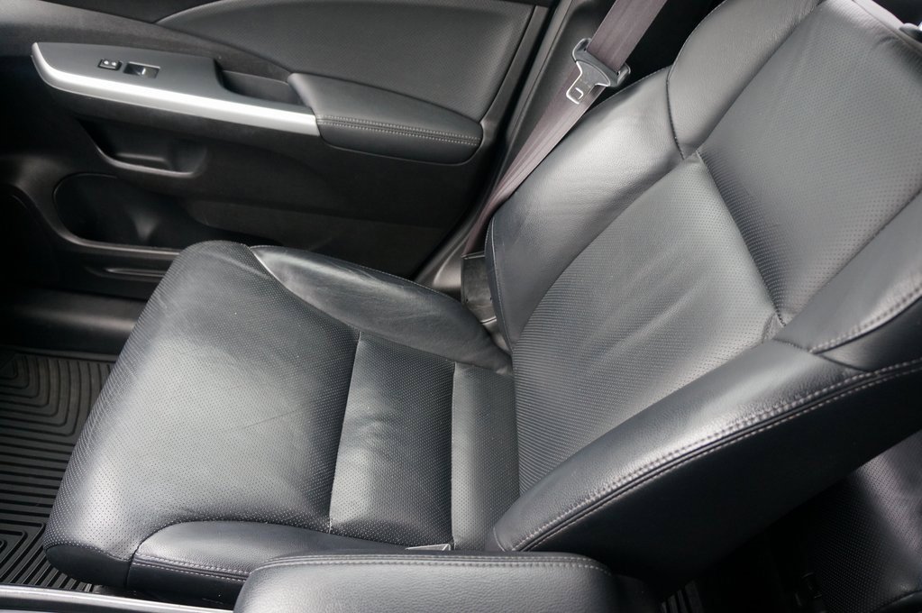 Used 2015 Honda CR-V Touring image 30