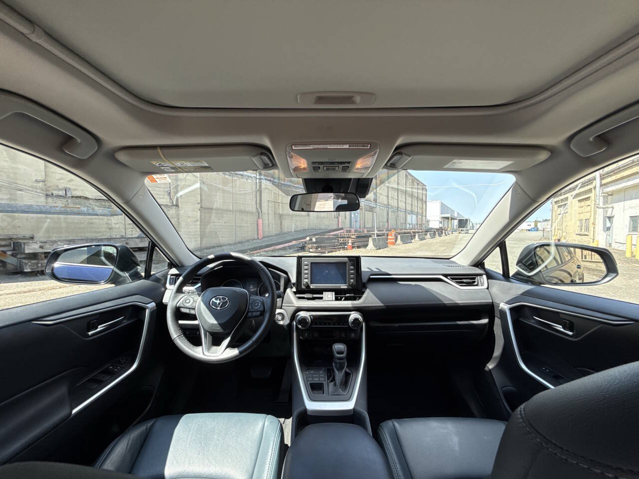 Used 2020 Toyota RAV4 XLE w/ Convenience Package AWD/4WD image 48