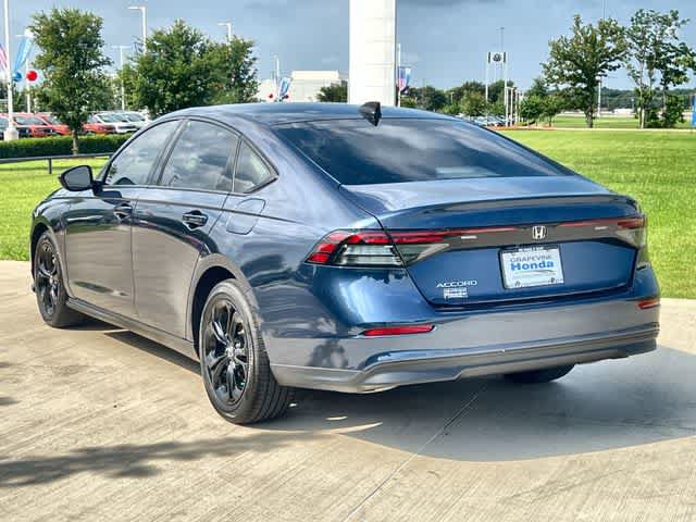 Certified 2025 Honda Accord SE image 5